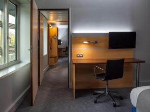 Holiday Inn Express Paris-Canal de la Villette by IHG