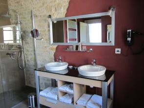 Le Relais des Deux Tours