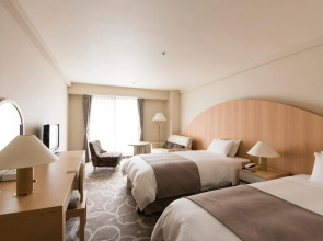 Rusutsu Resort Hotel & Convention