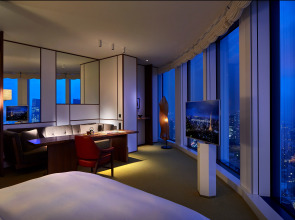 Отель Andaz Tokyo Toranomon Hills