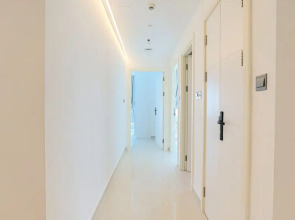 HiGuests - The Marina Torch