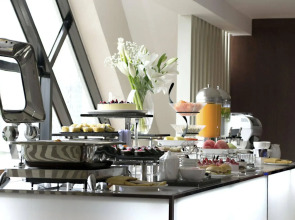 Artotel Gelora Senayan Jakarta