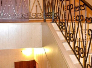 «Неразлучники» - Хостел