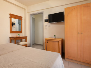 City Plus Rhodes Hotel