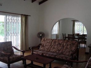 Lazare Picault Hotel