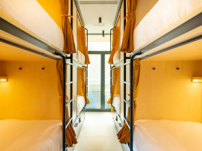 Petit Hostel Palacio Real