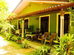 Sigiriya Rock Gate Resort