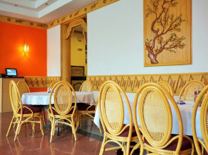 Отель Karlshorst