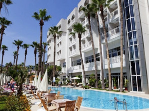 Quadas Hotel - Adults Only