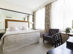 The Kensington Hotel