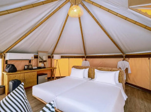 Beyond Skywalk Nangshi