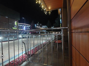 Апартаменты в отеле Red wood