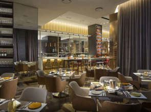 Grand Copthorne Waterfront