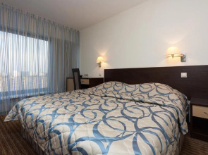 Отель Спутник