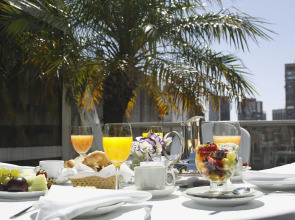 El Conquistador Hotel