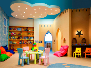 Sheraton Sharjah Beach Resort & Spa