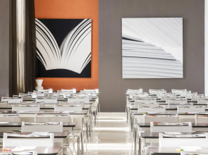 Hotel ILUNION Aqua 3