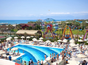 Royal Holiday Palace