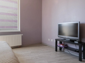 БелосНежность на набережной Обводного канала 108