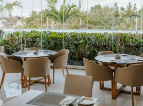 Tasia Maris Seasons Hotel - Adults Only