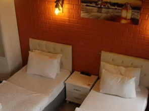 Taksim BrickTown Suite