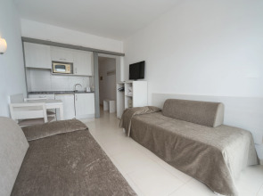 Apartamentos Embat