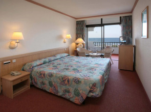 Corallium Beach by Lopesan Hotels - Adults Only