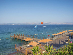 The Nowness Luxury Hotel & Spa (Adults Only 16+)