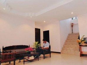 Ice Kamala Beach Hotel