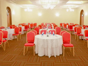 Acron Candolim Regina