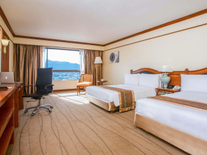 Centara Riverside Hotel Chiang Mai