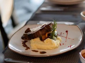 Del Lago Luxury Hotel By Saracoglu