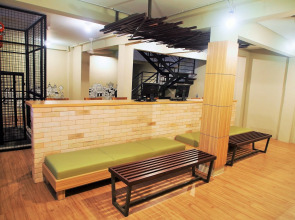 The Packer Lodge - Hostel