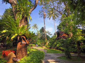 Sunrise Tropical Resort