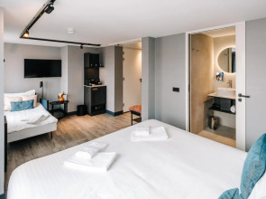 Amsterdam Beach Hotel