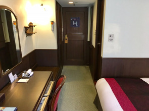 Kobe Tor Road Hotel Sanraku