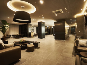 Royal Emporium Incheon Airport Hotel