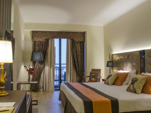 AX The Victoria Hotel