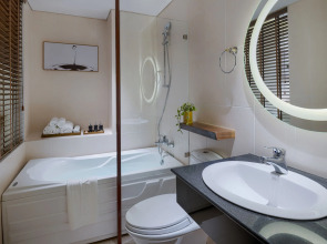 Silverland Min Hotel