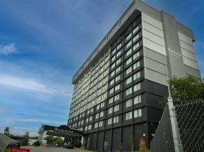Ramada by Wyndham North Bergen
