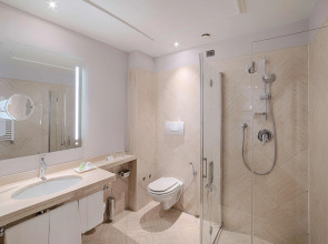 NH Roma Villa Carpegna