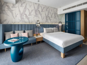 Курорт C Central Resort the Palm