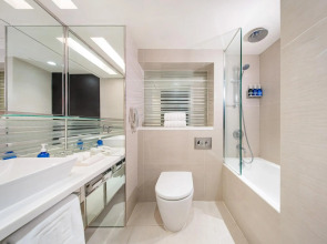 Regal Oriental Hotel