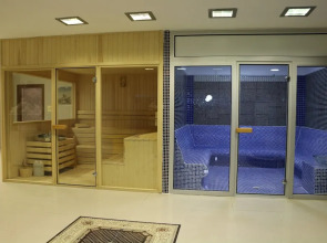 Business Grand Hotel