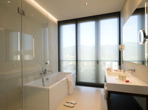 DUPARC Contemporary Suites