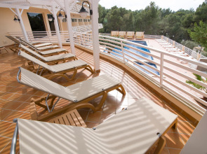 Azuline Hotel Bahamas y Bahamas II