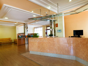 Hotel Monarque Cendrillón