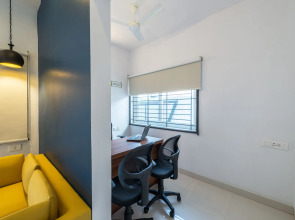 Treebo Premium Corner Stay