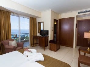 Akti Taygetos Conference Resort