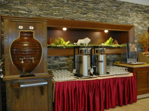 Курорт Meder Resort Hotel